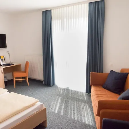 Hotel Johanniter Gaestehaus 3*
