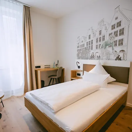 Johanniter Gaestehaus Hotel 3*