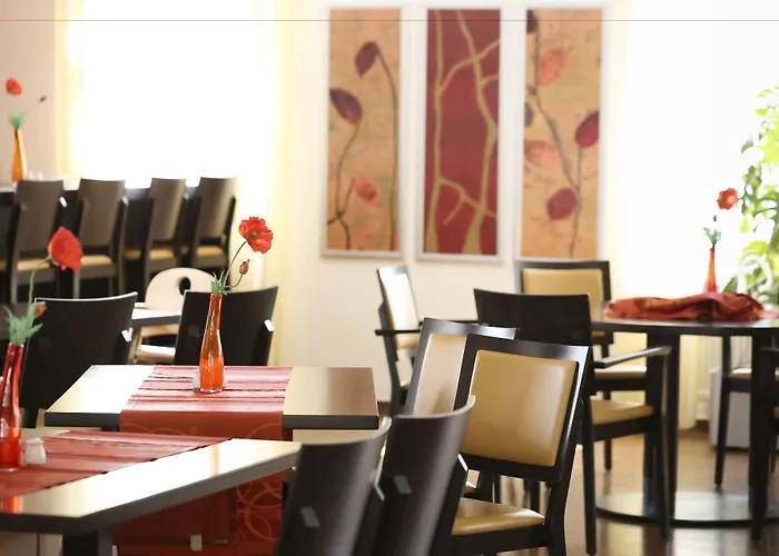 Johanniter Gaestehaus 3*